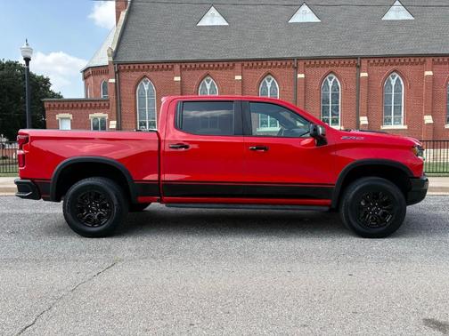 Red 2022 Chevrolet Silverado 1500 ZR2