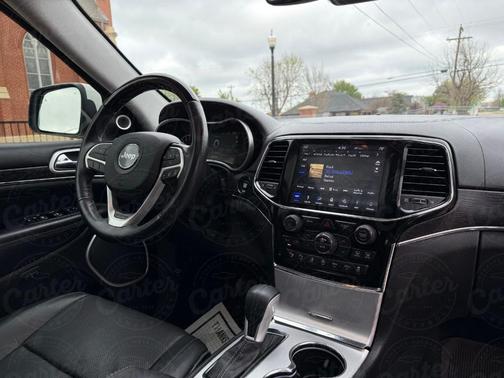 2019 Jeep Grand Cherokee Summit
