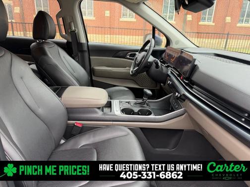 2025 Kia Carnival LXS