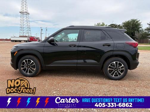 Mosaic Black Metallic 2026 Chevrolet Trailblazer LT