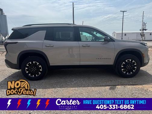 Sandstone Gray 2026 Chevrolet Traverse Z71