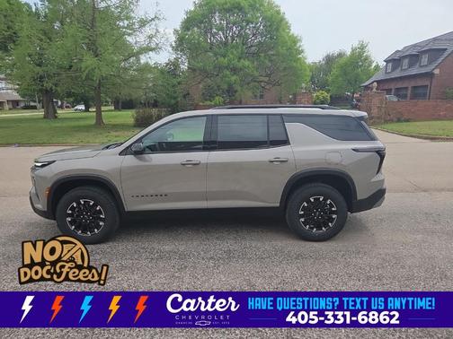 Sandstone Gray 2026 Chevrolet Traverse Z71
