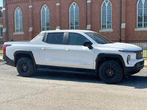 2024 Chevrolet Silverado EV WT