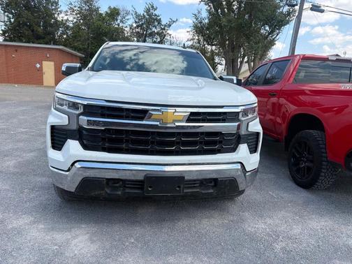 Summit White 2025 Chevrolet Silverado 1500 LT