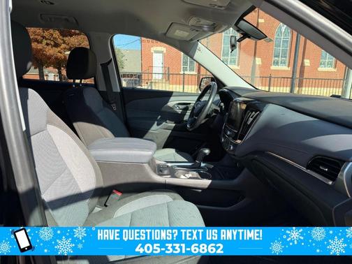 2018 Chevrolet Traverse LT Cloth