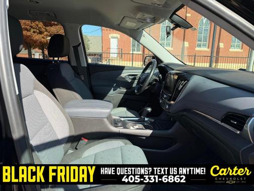 2018 Chevrolet Traverse LT Cloth