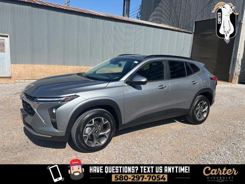 2025 Chevrolet Trax LT