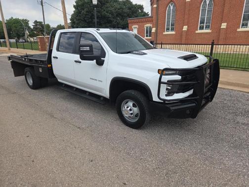 Summit White 2024 Chevrolet Silverado 3500 WT