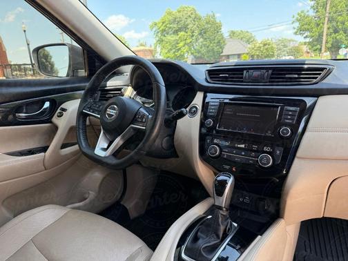 2020 Nissan Rogue SL