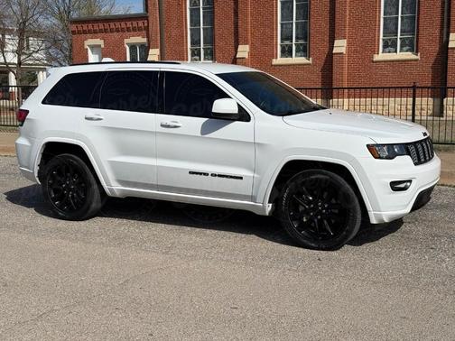 2021 Jeep Grand Cherokee Laredo X