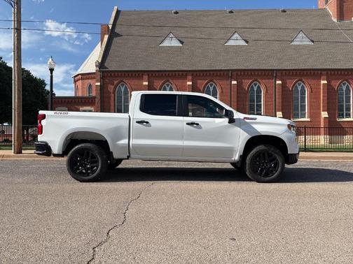 Summit White 2026 Chevrolet Silverado 1500 LT Trail Boss