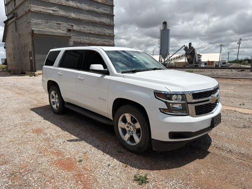 Summit White 2017 Chevrolet Tahoe LT