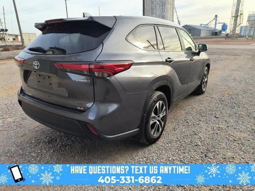 2023 Toyota Highlander Hybrid XLE