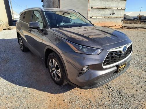 2023 Toyota Highlander Hybrid XLE