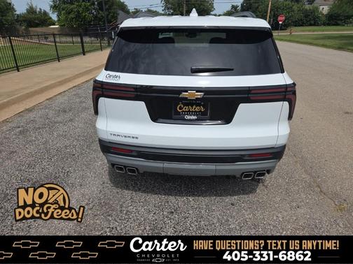 Summit White 2026 Chevrolet Traverse LT