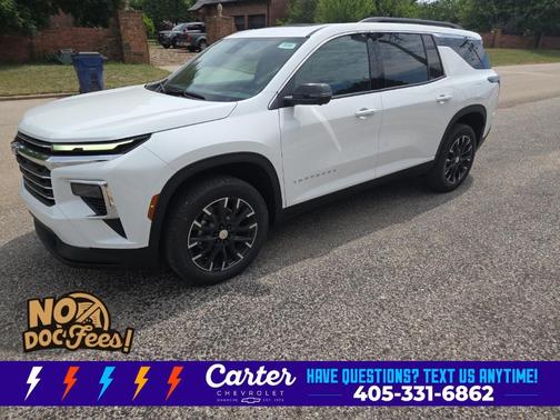 Summit White 2026 Chevrolet Traverse LT