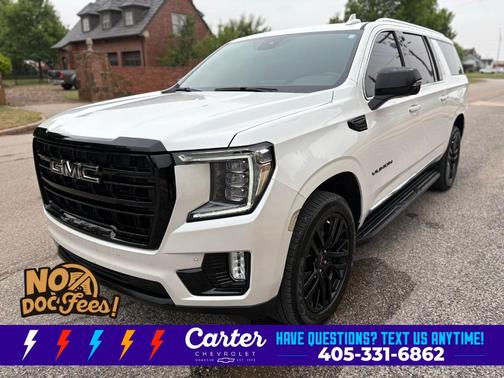 White Frost Tri-Coat 2024 GMC Yukon XL SLT