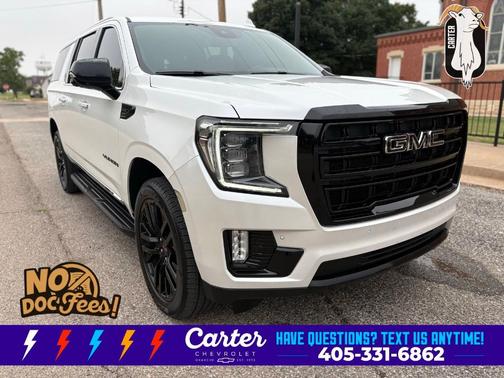 White Frost Tri-Coat 2024 GMC Yukon XL SLT