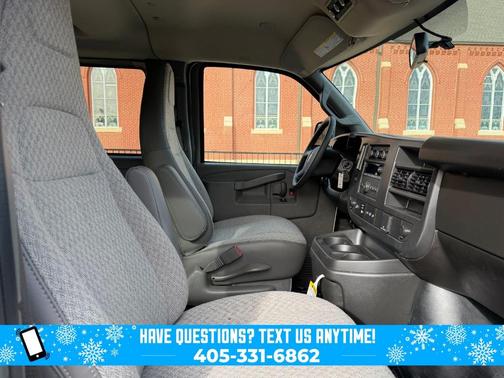 2025 Chevrolet Express 3500 LS