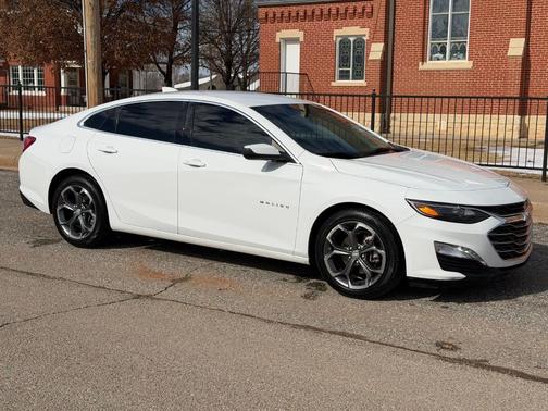 2021 Chevrolet Malibu LT
