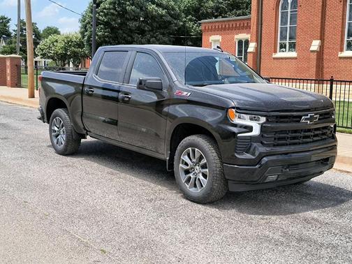 2025 Chevrolet Silverado 1500 RST