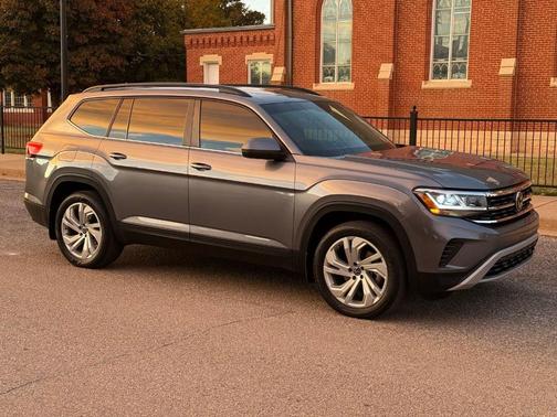 2022 Volkswagen Atlas 3.6L SE w/Technology