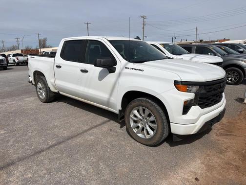 2023 Chevrolet Silverado 1500 Custom