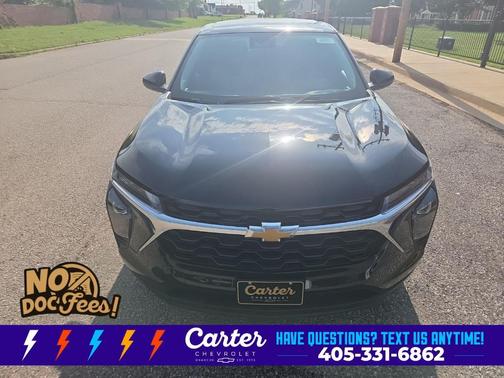 Mosaic Black Metallic 2026 Chevrolet Trax LS