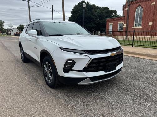 Summit White 2024 Chevrolet Blazer LT
