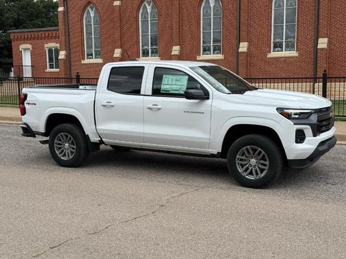 2025 Chevrolet Colorado LT