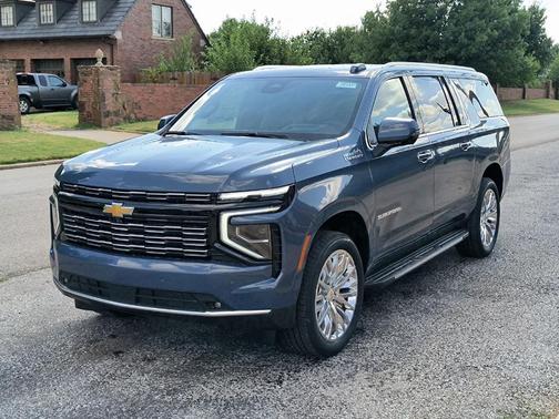 2025 Chevrolet Suburban High Country