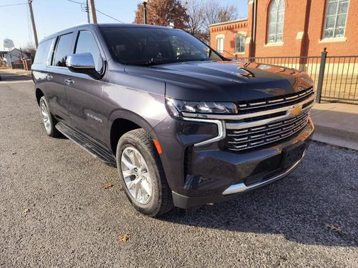 2024 Chevrolet Suburban Premier