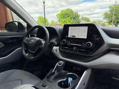 2024 Toyota Highlander Hybrid LE