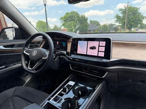 2024 Volkswagen Atlas 2.0T SE