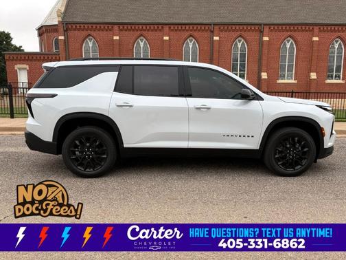 Polar White 2026 Chevrolet Traverse LT