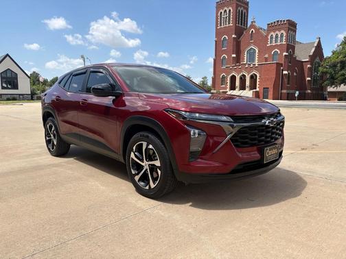 Crimson Metallic 2024 Chevrolet Trax 1RS