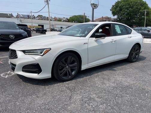 2022 Acura TLX w/A-Spec Package