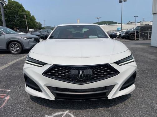2022 Acura TLX w/A-Spec Package