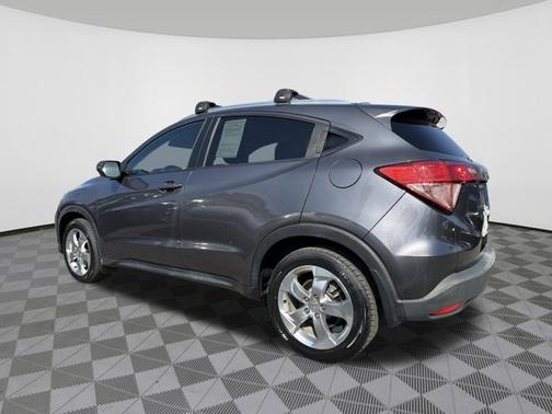 Alabaster Silver Metallic 2016 Honda HR-V EX-L w/Navi