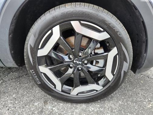 2023 Kia Telluride S