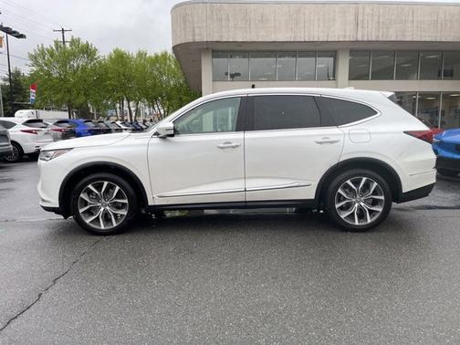 2024 Acura MDX w/Technology Package