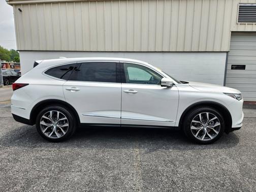 2024 Acura MDX w/Technology Package