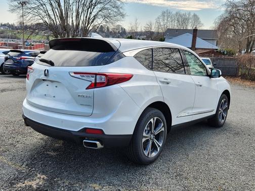 Platinum White Pearl 2026 Acura RDX w/Technology Package