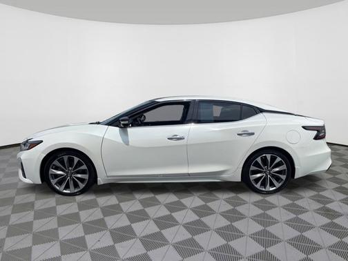 2019 Nissan Maxima Platinum
