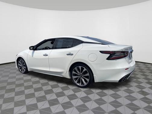 2019 Nissan Maxima Platinum