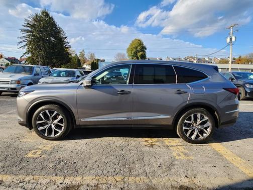 2023 Acura MDX w/Technology Package