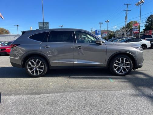2023 Acura MDX w/Technology Package