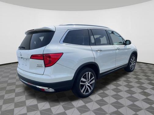 2017 Honda Pilot Elite