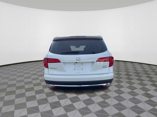 2017 Honda Pilot Elite