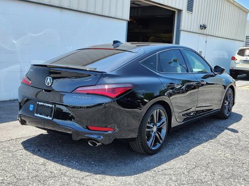 2023 Acura Integra w/A-Spec Package